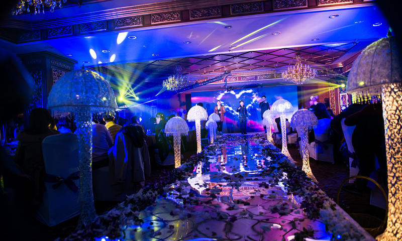 通州婚庆预订鲜花暗场婚礼仅需9999元