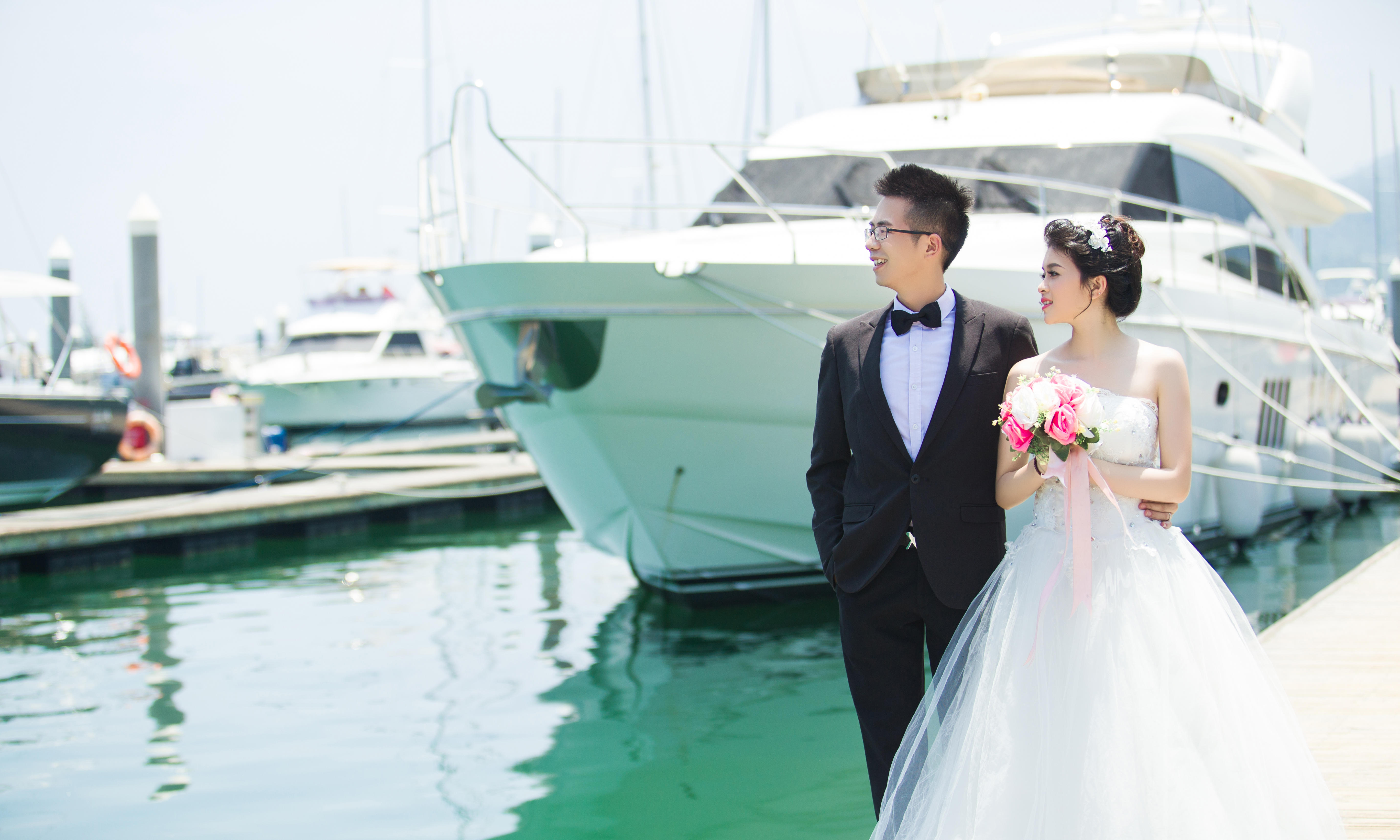 深圳芭比婚纱_芭比娃娃图片婚纱