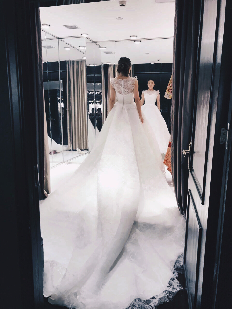 ONLY YOU婚纱礼服高级定制