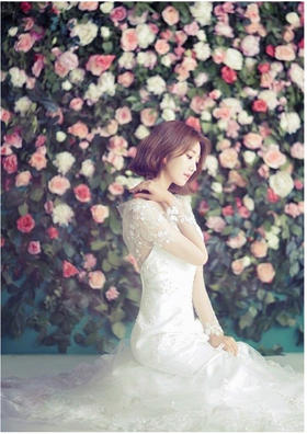 《玫瑰》系列 清新花海婚纱照