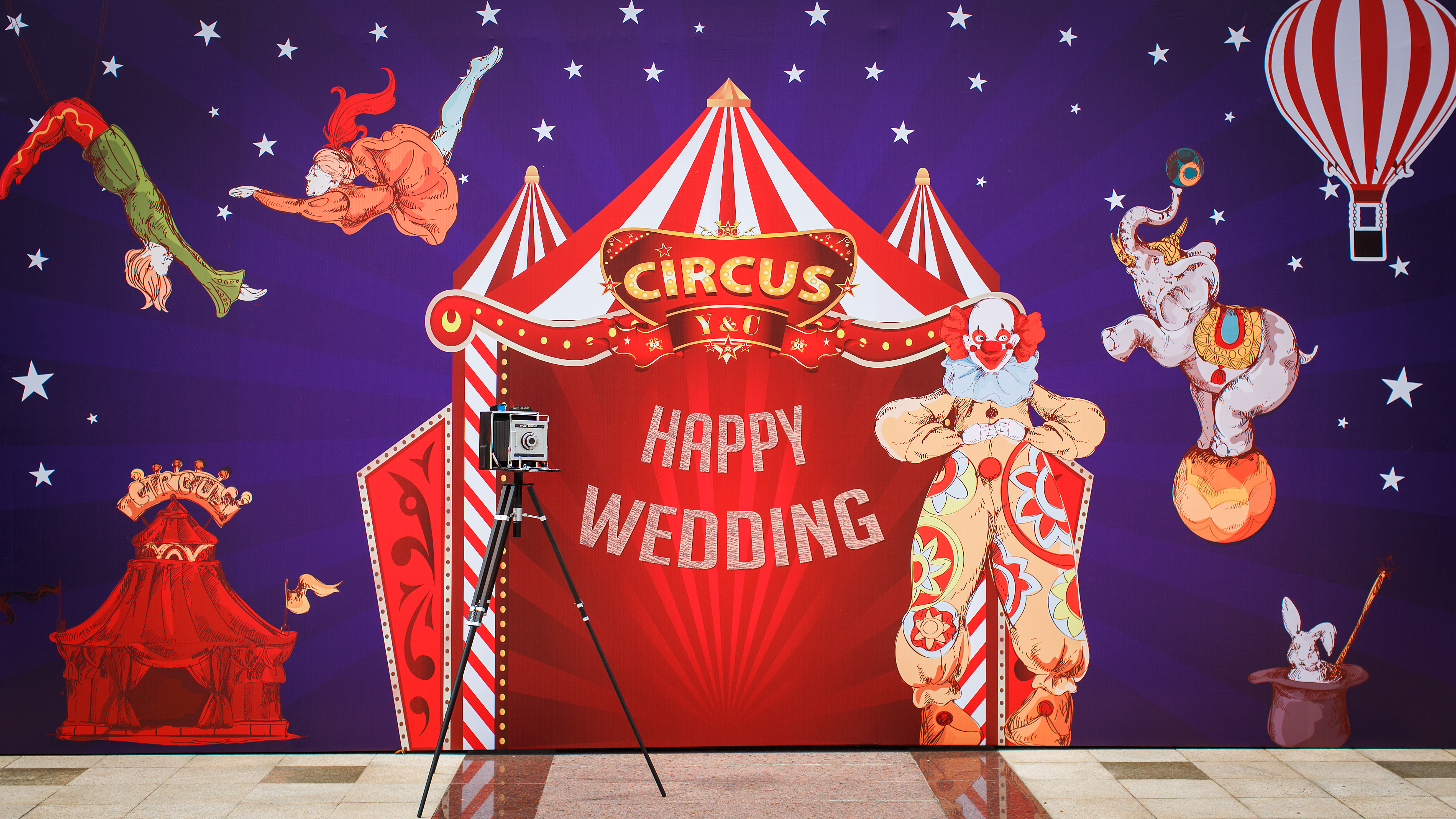 CIRCUS