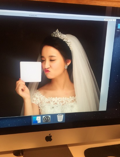 婚纱照选片感觉不错  试纱试得想穿黑色婚纱