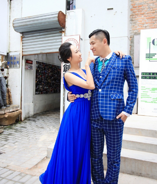 热气腾腾婚纱照，游乐园童心满满