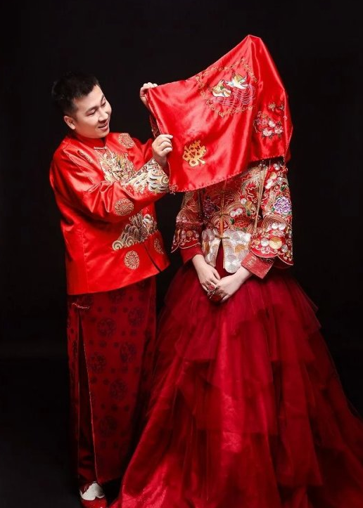 桃之夭夭，灼灼其华—我们的新中式婚片~